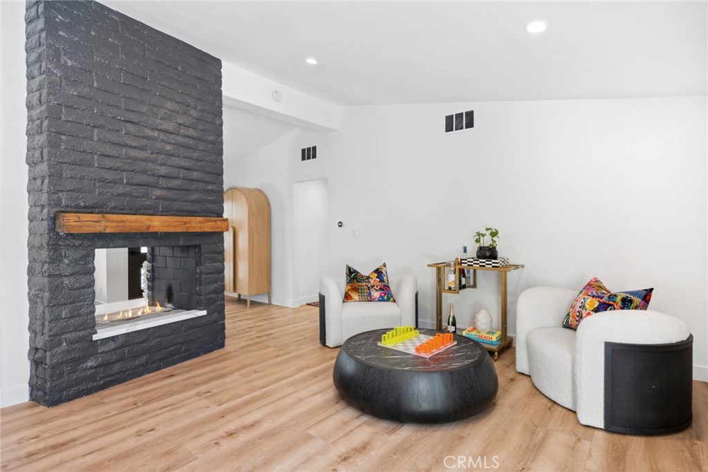 304 Hanover