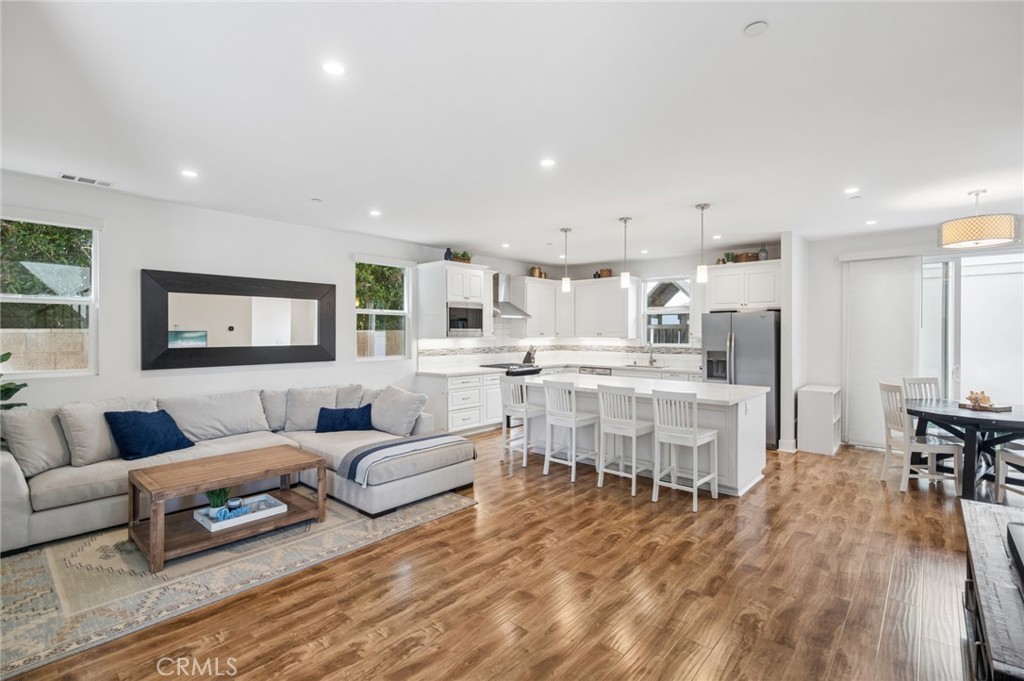 163 Flower Street B