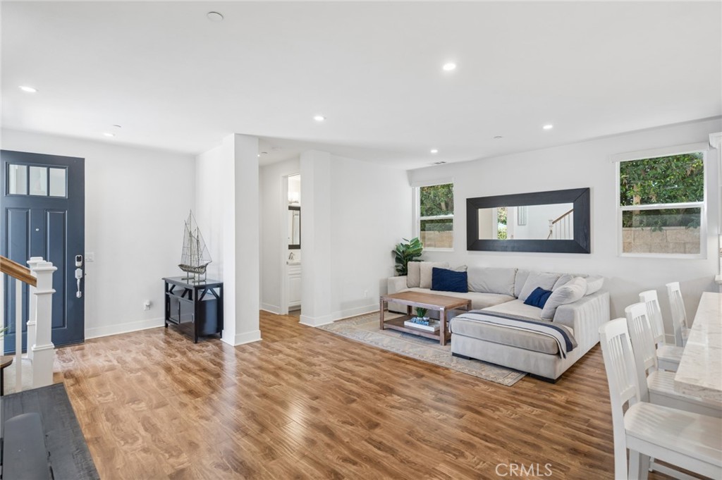 163 Flower Street B
