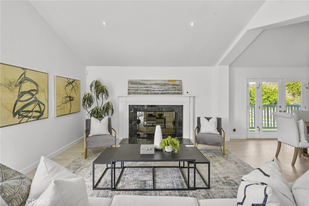 10392 Shadyridge Drive