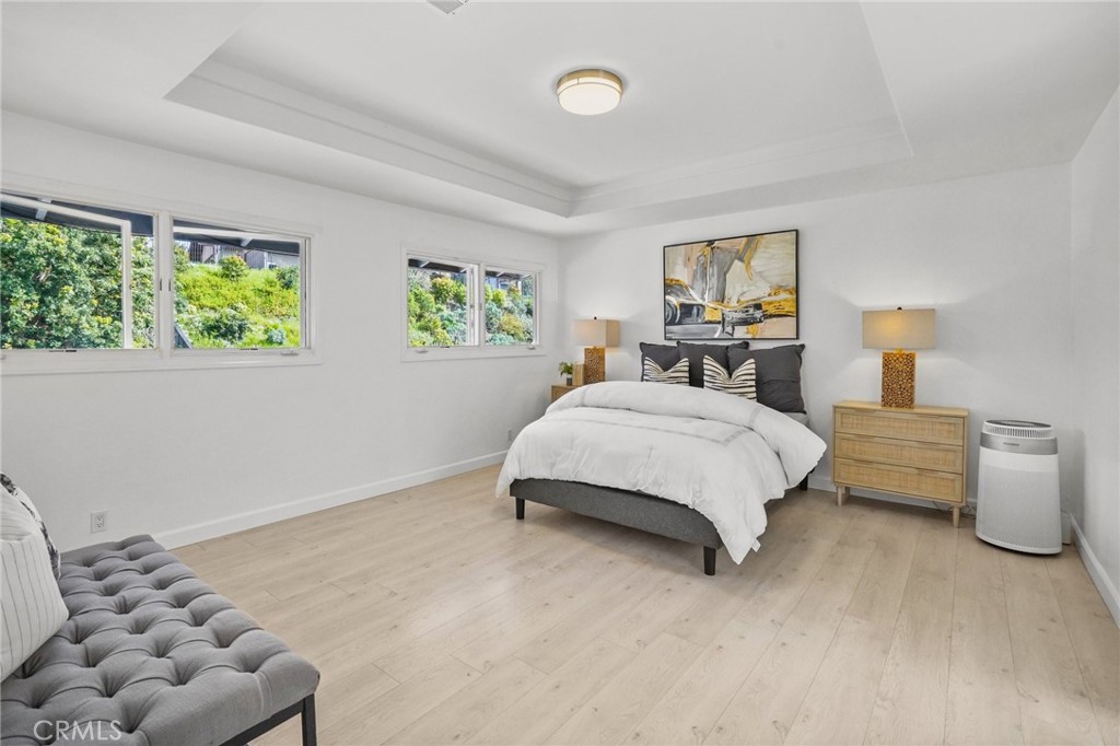 10392 Shadyridge Drive