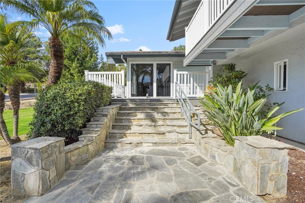 10392 Shadyridge Drive