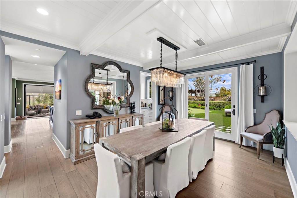 17 Christopher Street