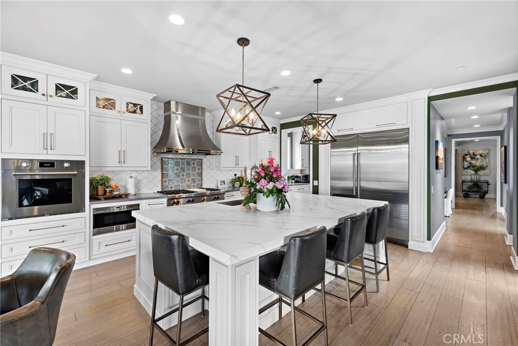 17 Christopher Street