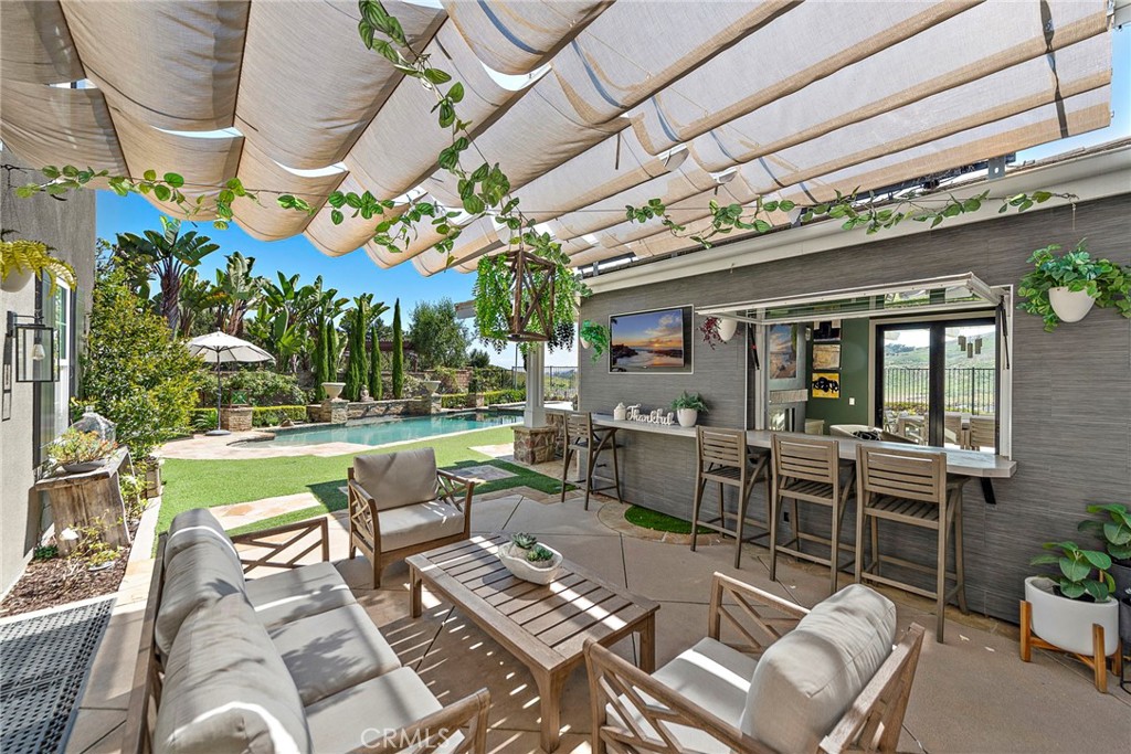 17 Christopher Street