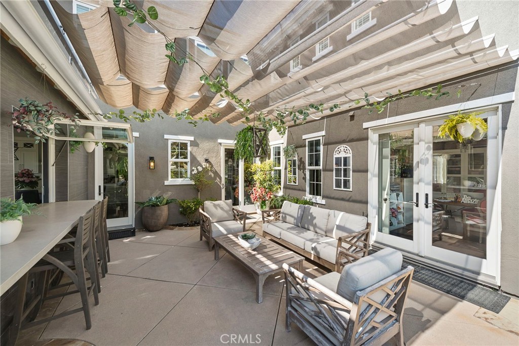 17 Christopher Street