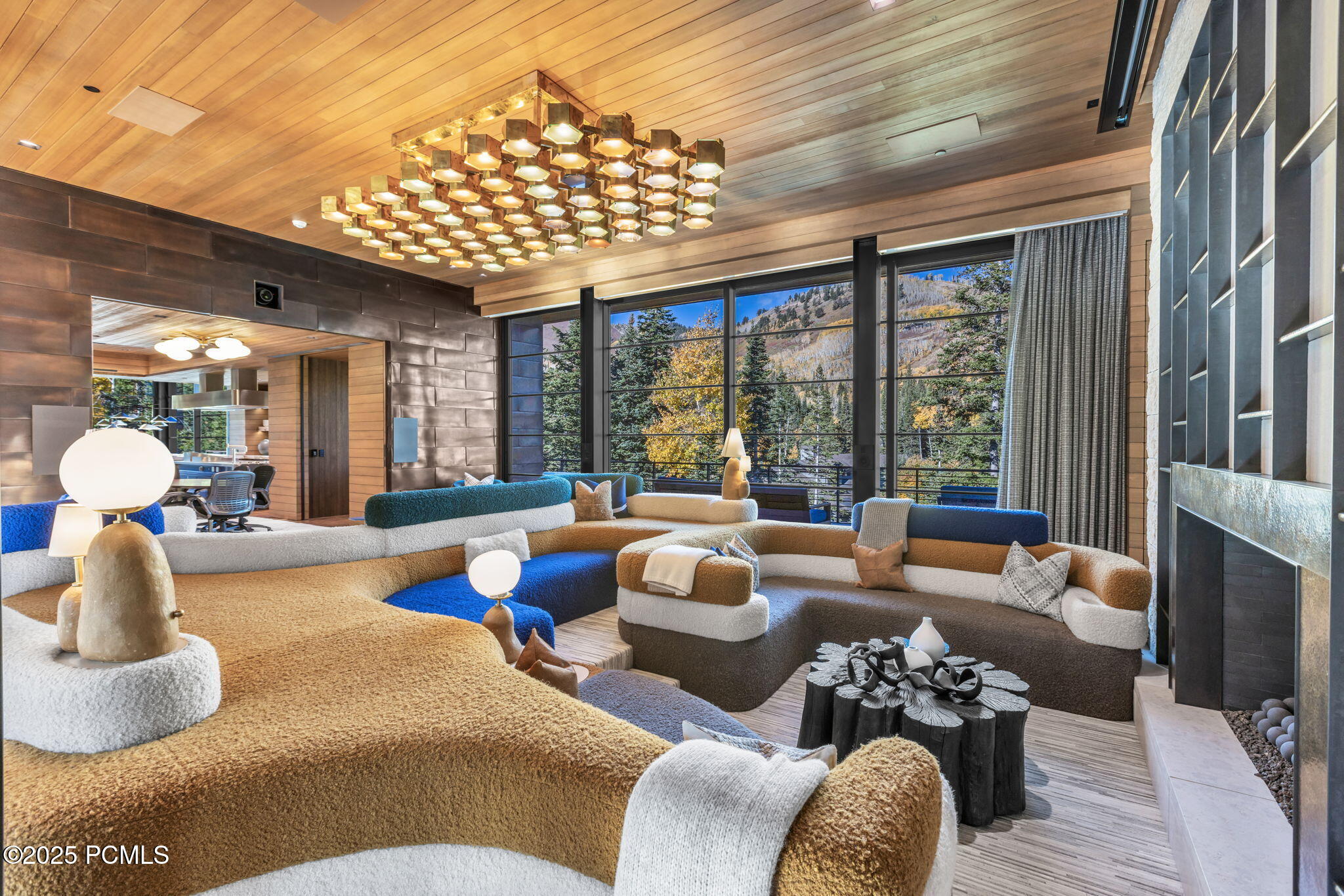 253 White Pine Canyon Rd