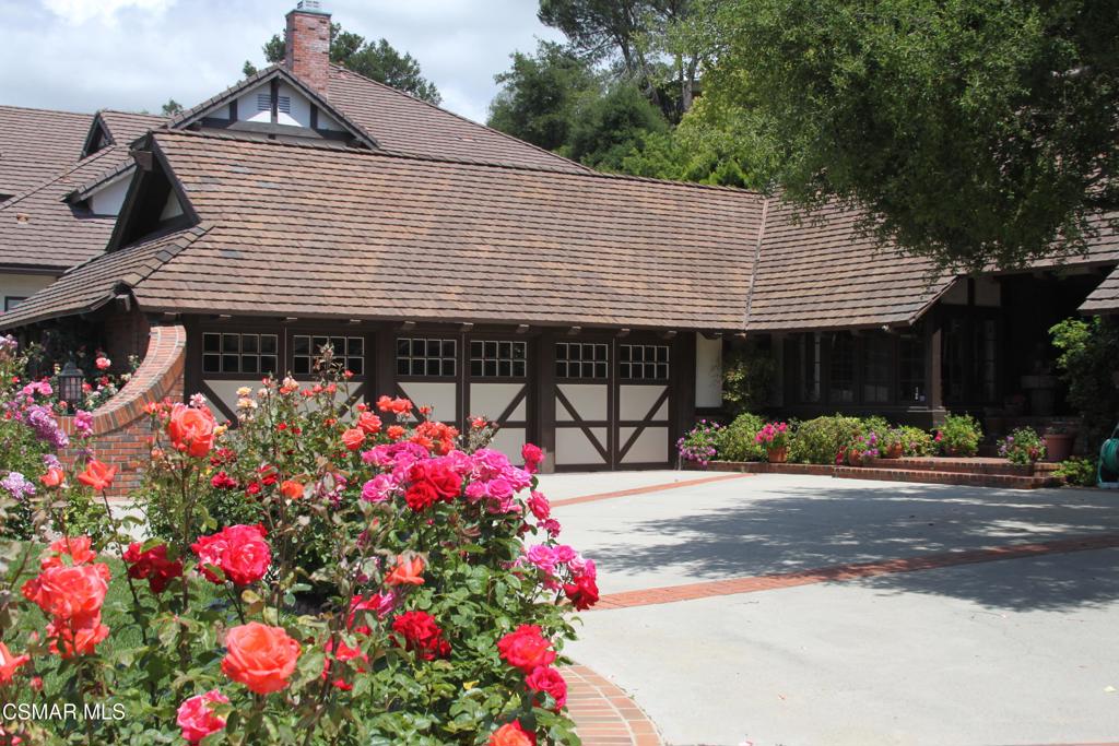 31592 Foxfield Drive