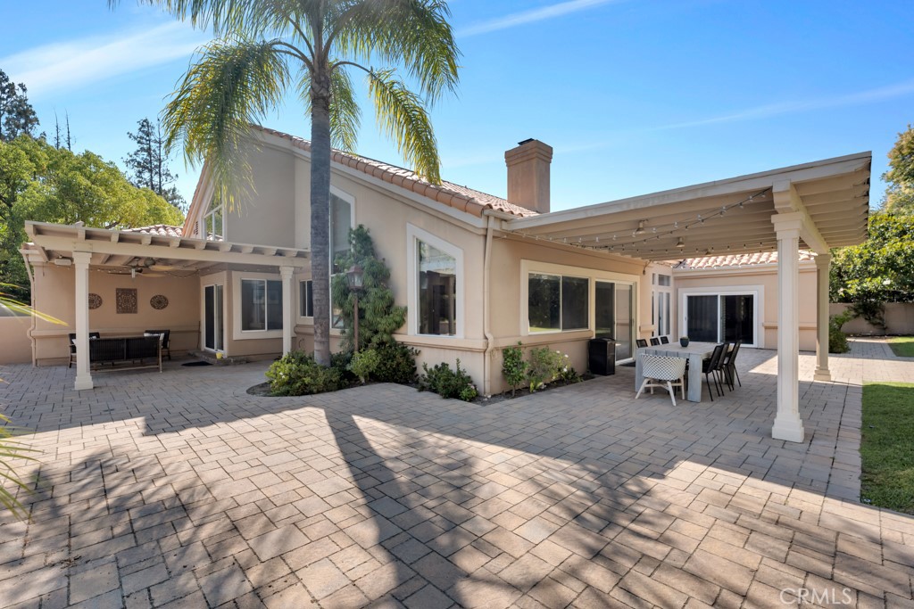 4228 Saddlecrest Lane