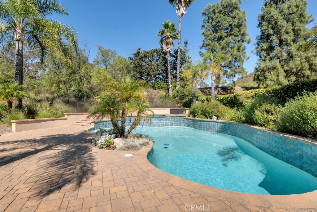 4228 Saddlecrest Lane