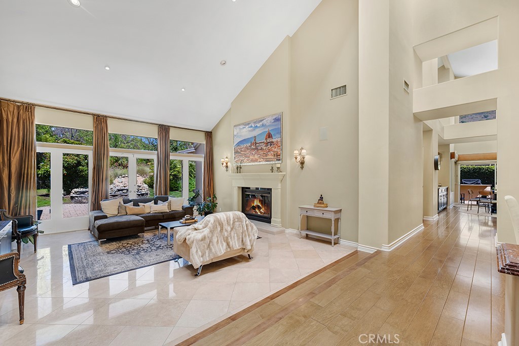 4228 Saddlecrest Lane