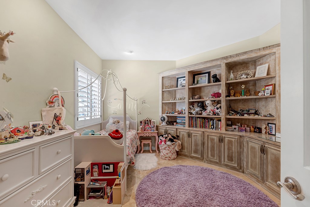 4228 Saddlecrest Lane