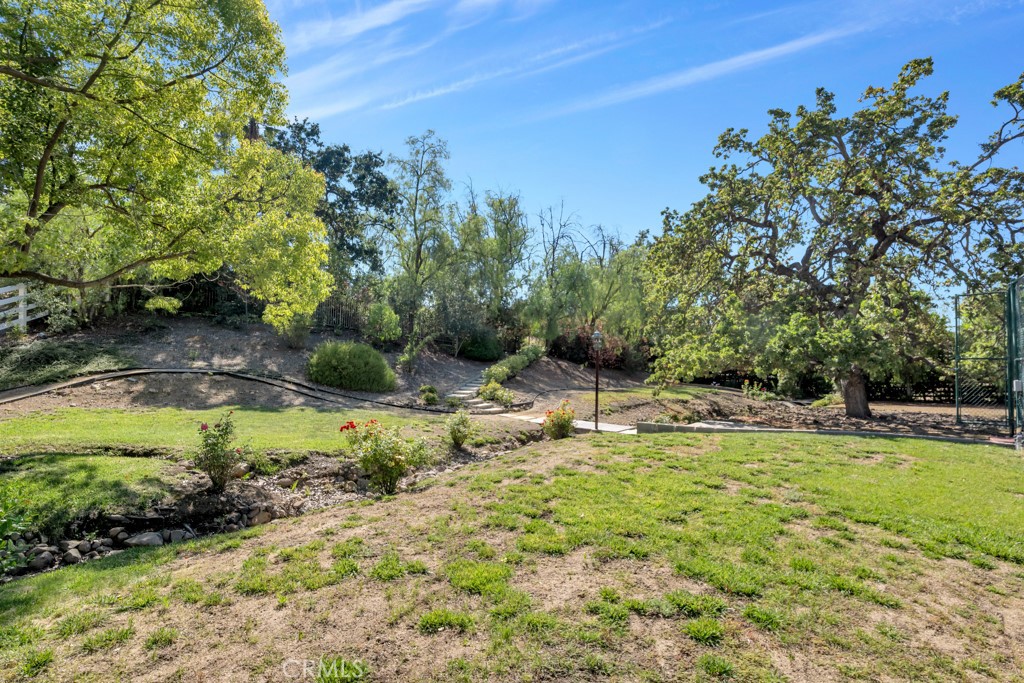 4228 Saddlecrest Lane
