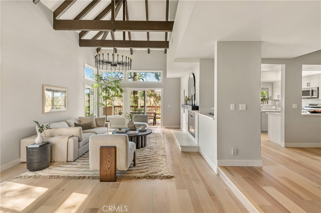 3315 View Pointe