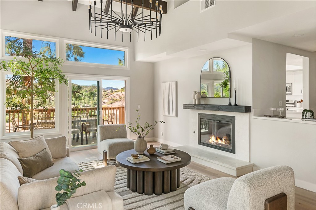 3315 View Pointe