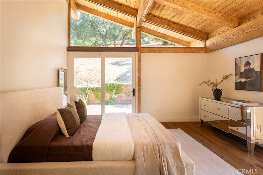 3620 River Farm Drive