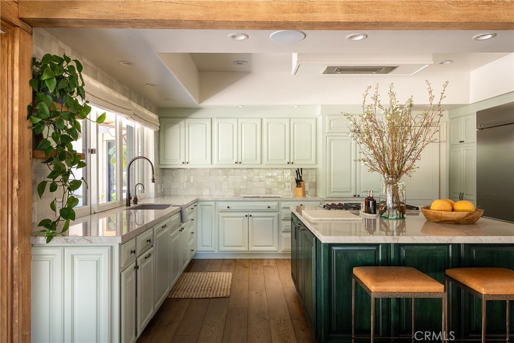 3620 River Farm Drive