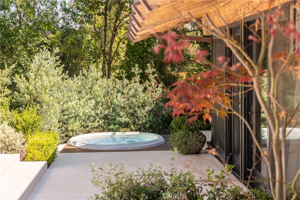 3620 River Farm Drive