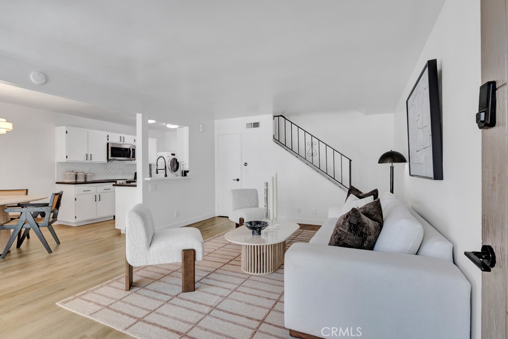 2838 Instone Court