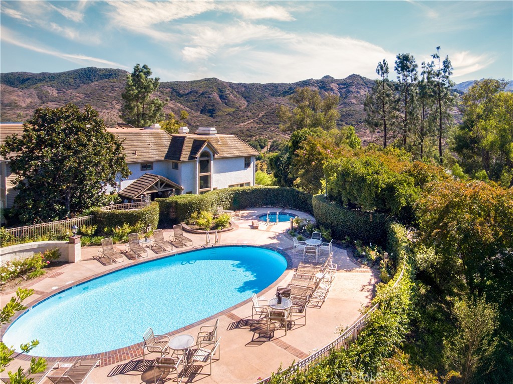 3317 View Pointe Drive