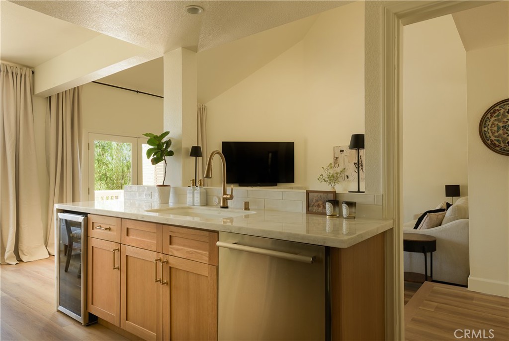 3317 View Pointe Drive
