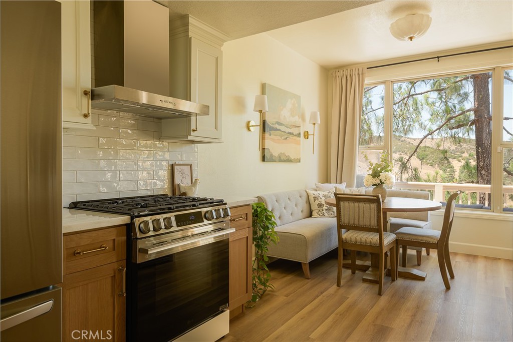 3317 View Pointe Drive