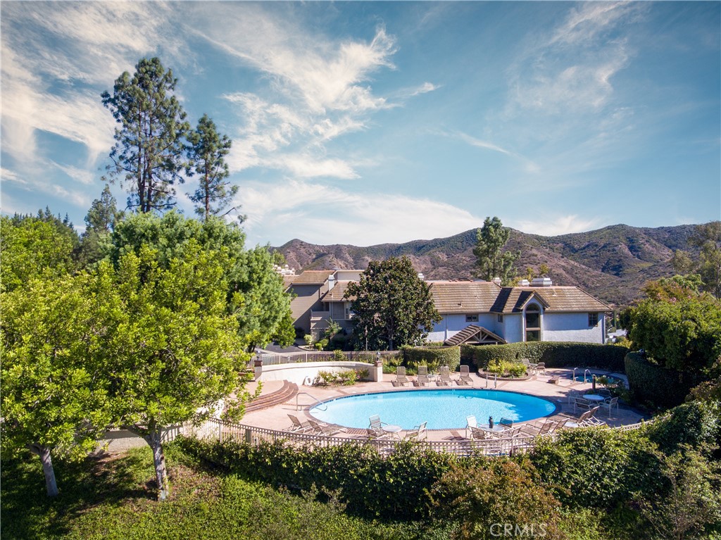 3317 View Pointe Drive