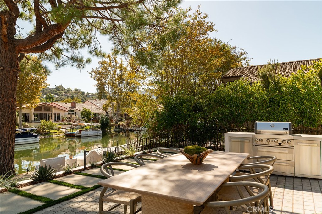 3832 Mainsail Circle