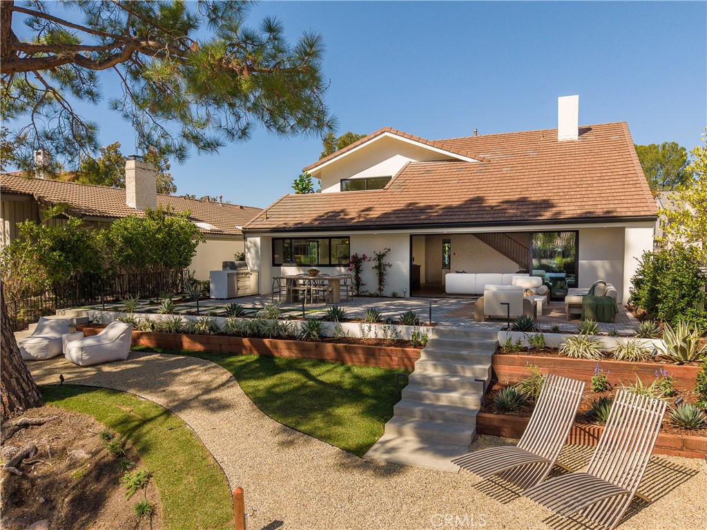 3832 Mainsail Circle