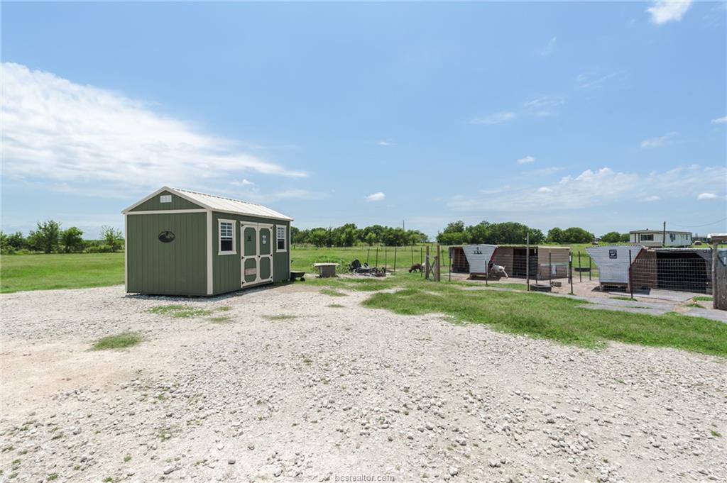 835 County Road 182