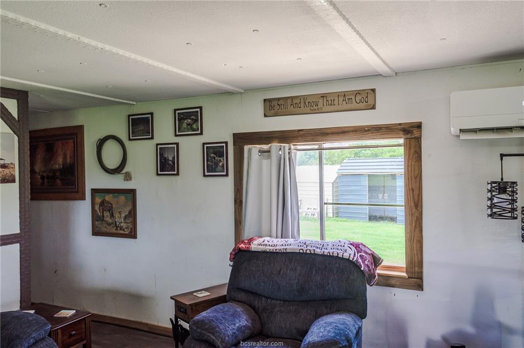 835 County Road 182