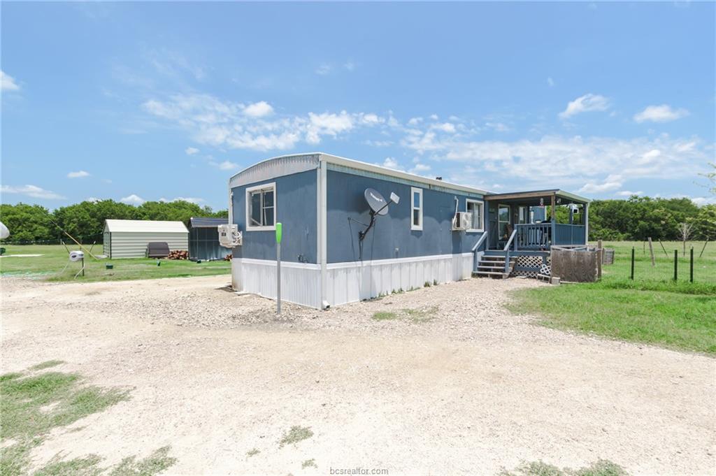835 County Road 182