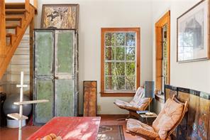 1301 Private Road 3591