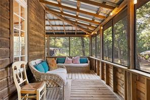 1301 Private Road 3591