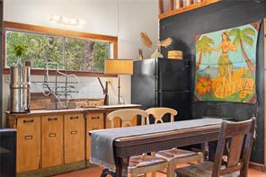 1301 Private Road 3591