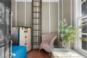 1301 Private Road 3591