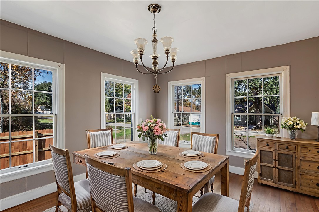 1207 East 27th Street