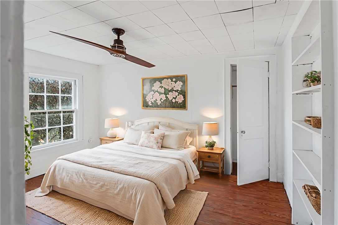 1207 East 27th Street