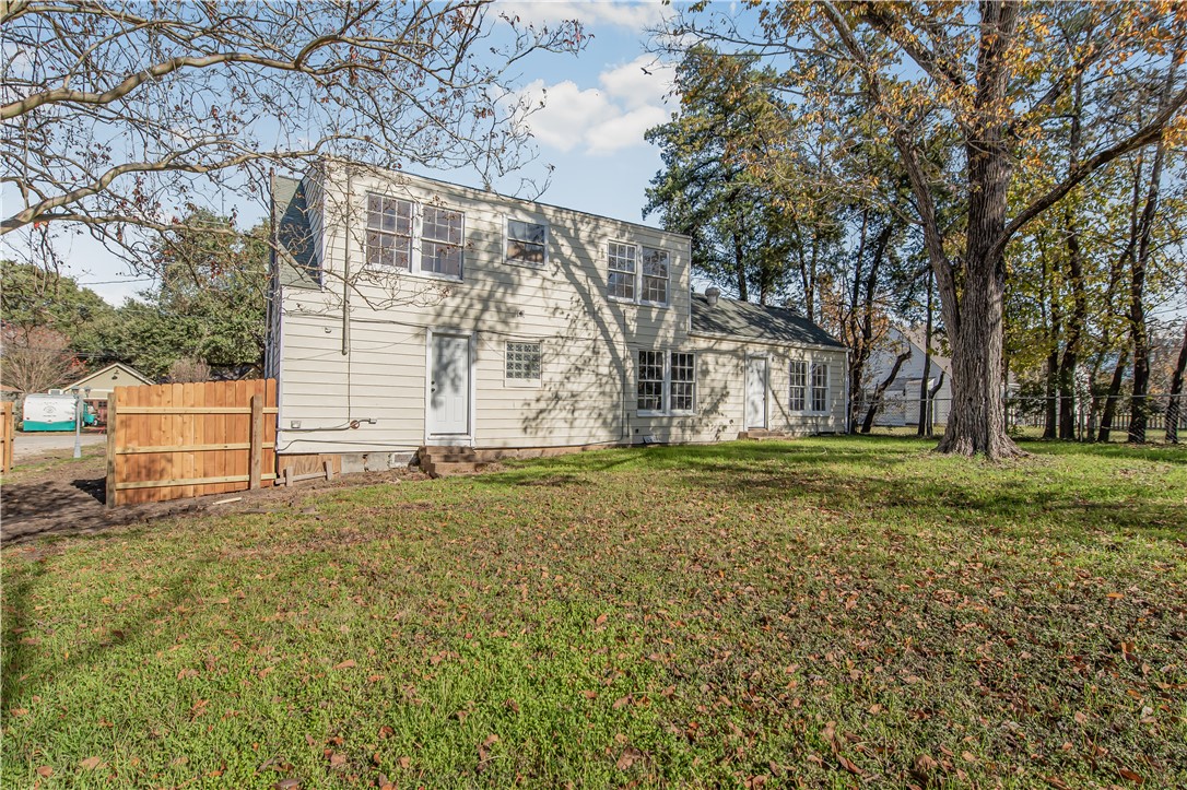 1207 East 27th Street