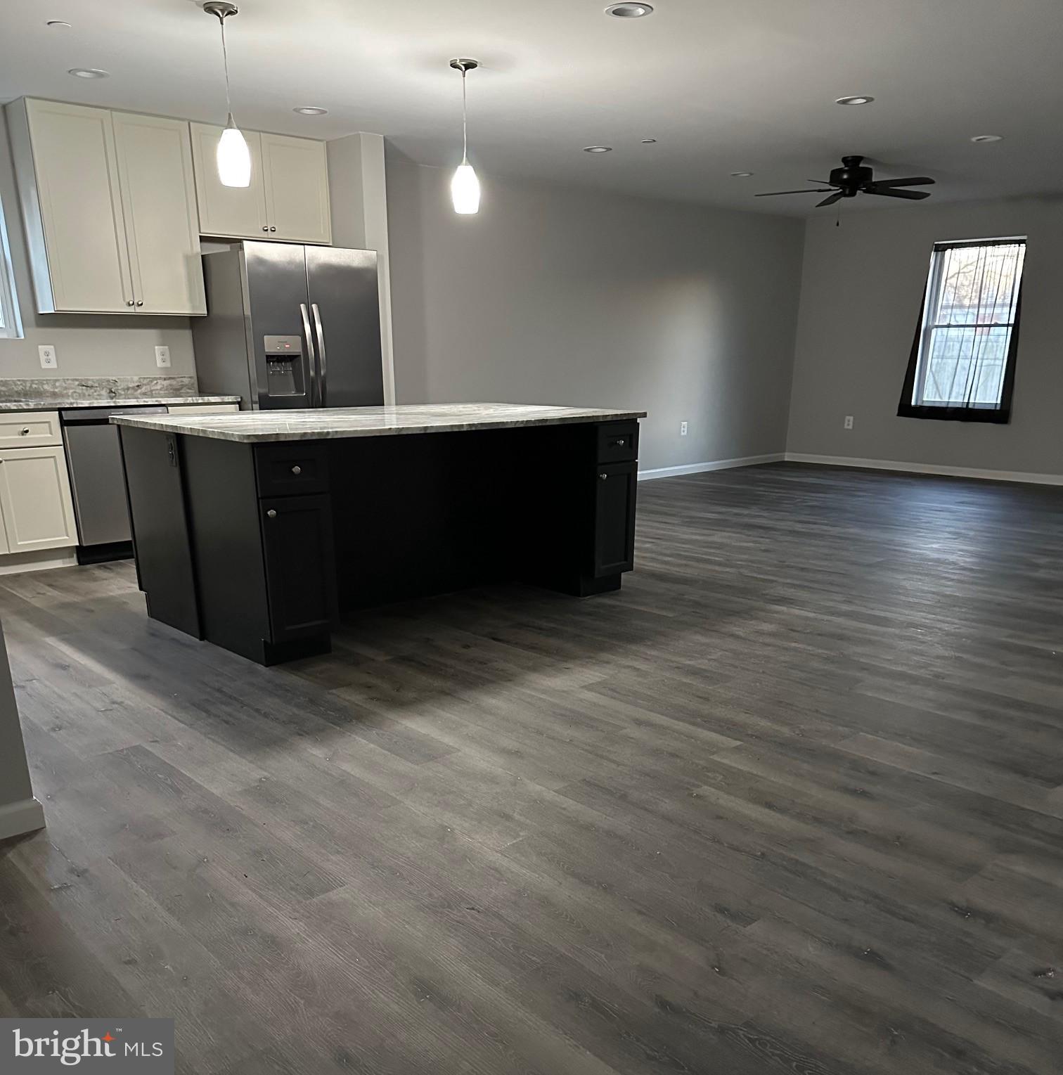 105-B SW Main Ave