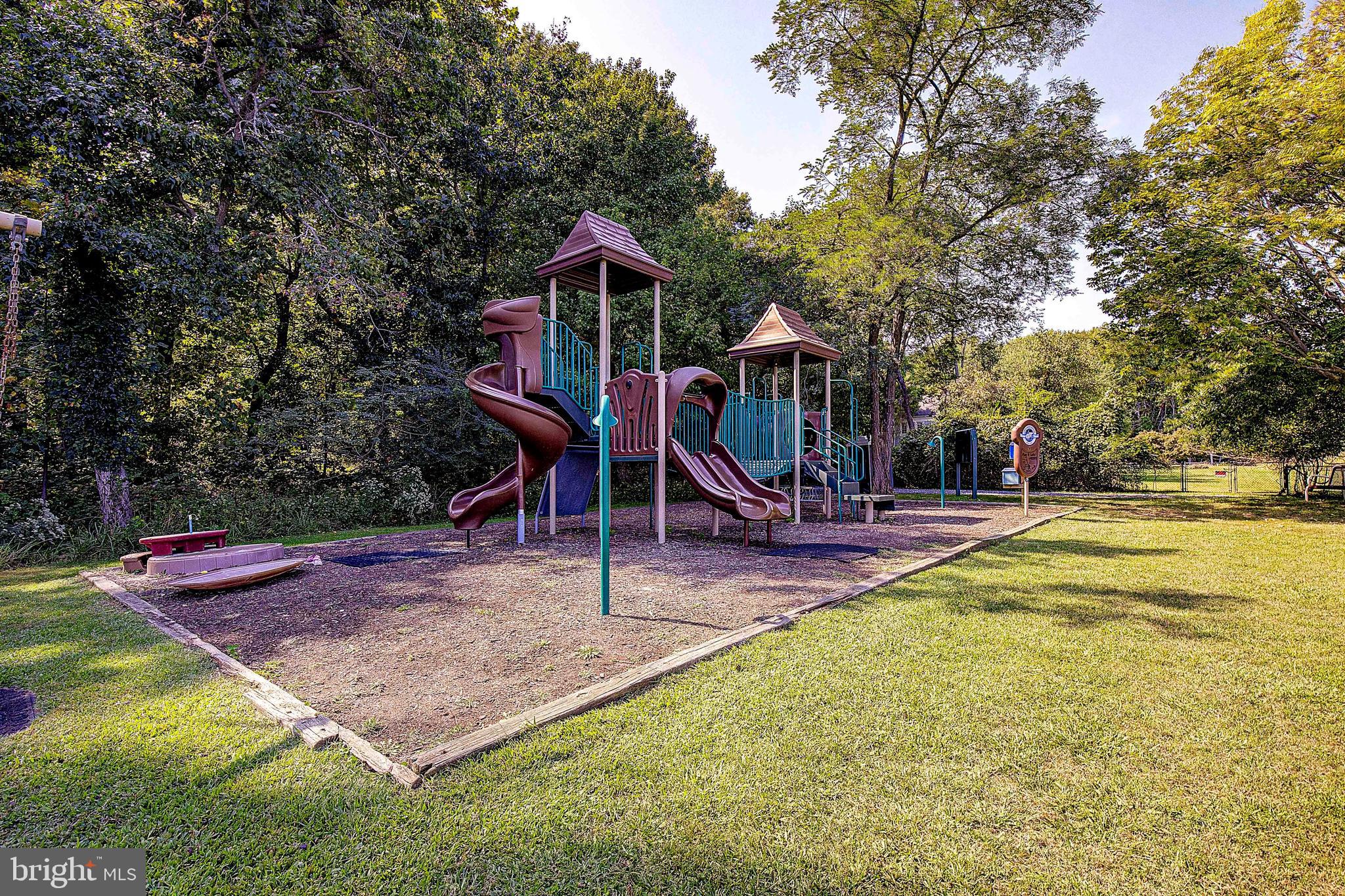 2668 Ogleton Rd