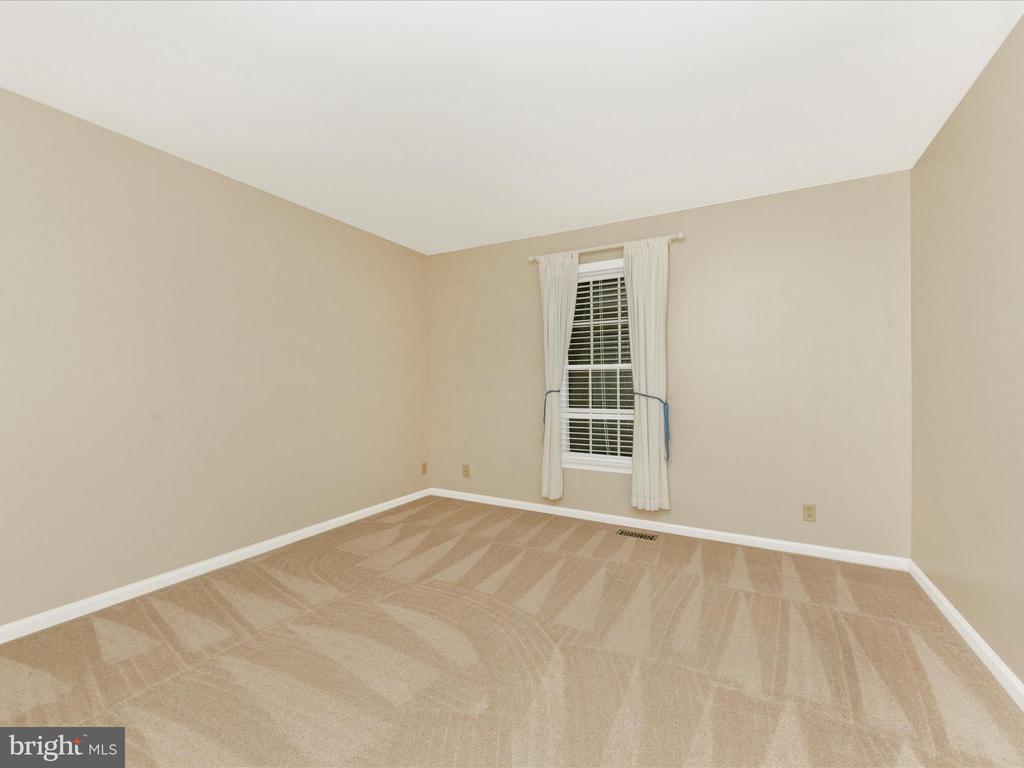 2668 Ogleton Rd