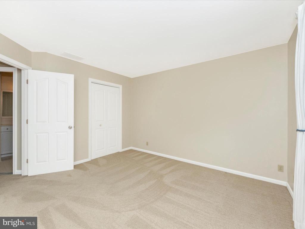 2668 Ogleton Rd
