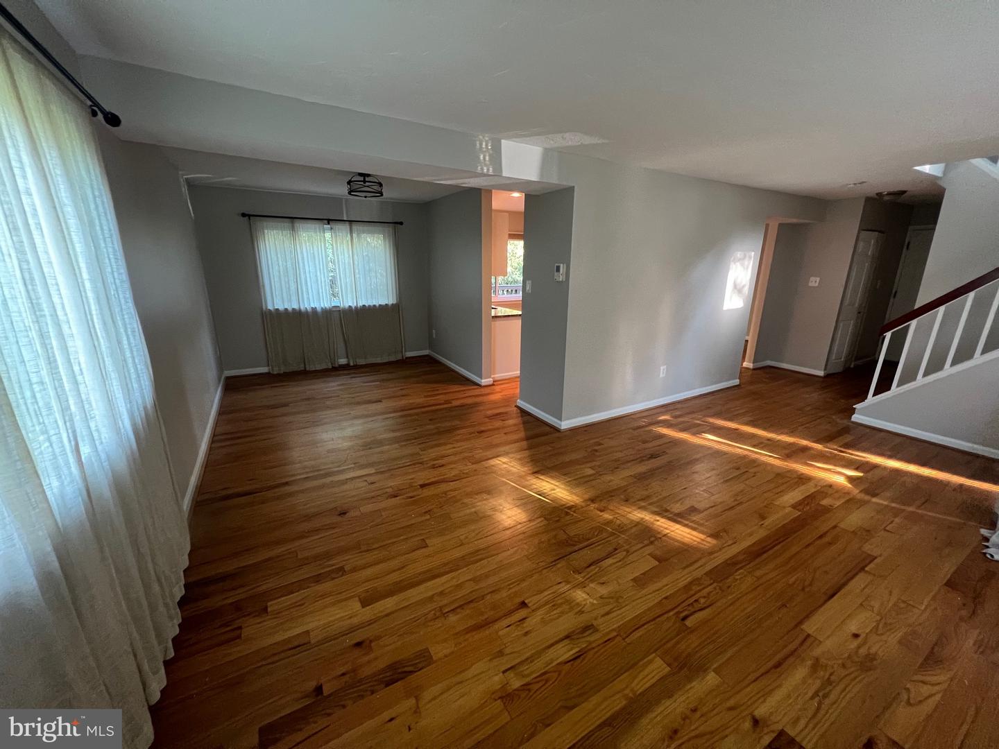 9579 Landbreeze Row