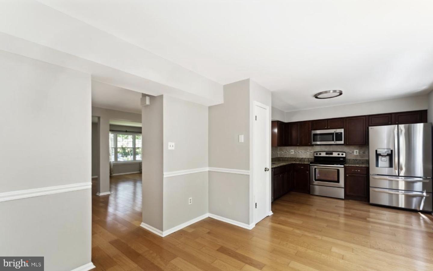 8746 RUPPERT CT