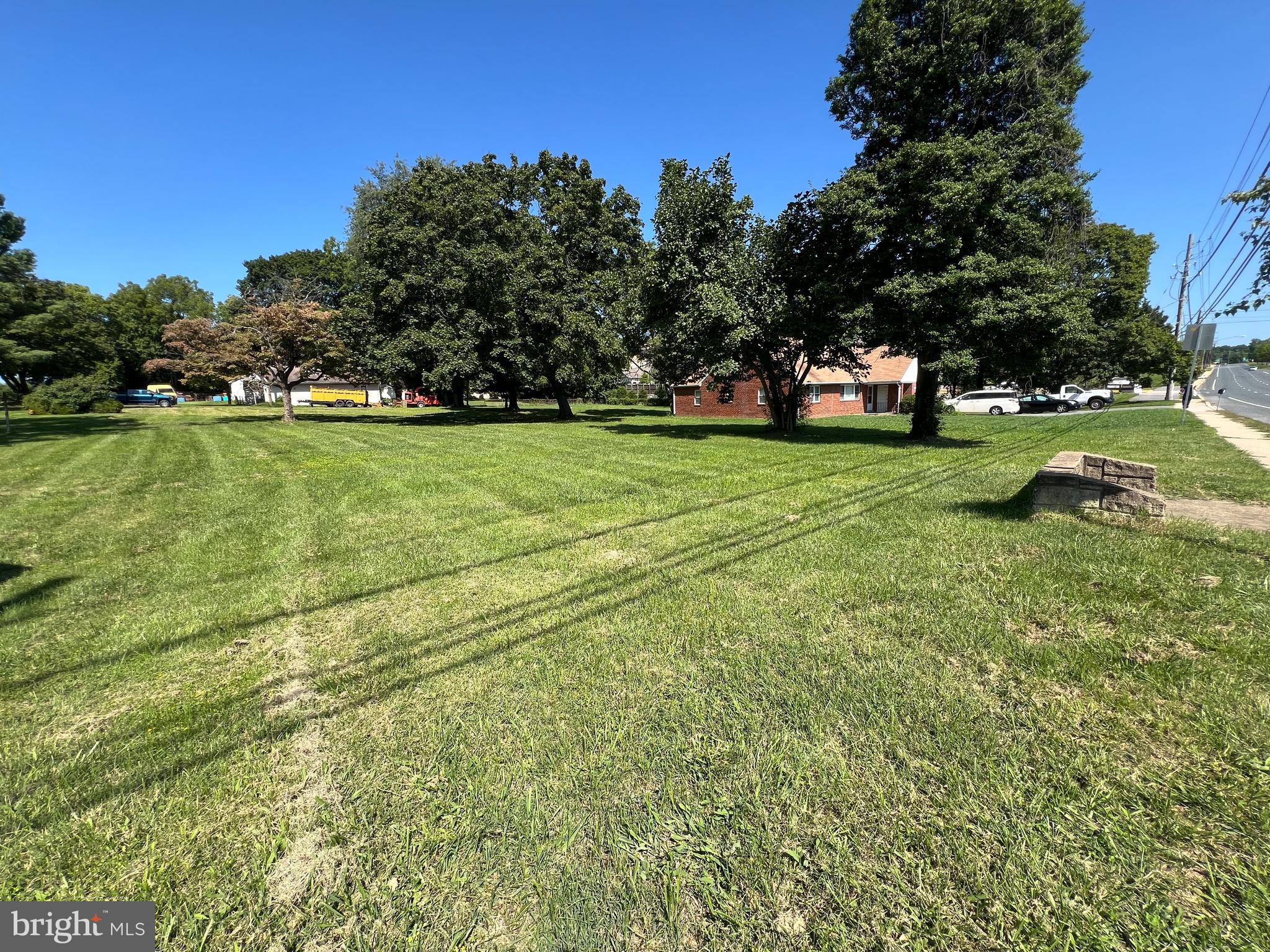 13707 Notley Rd