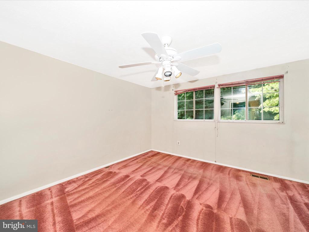 378 Possum Ct