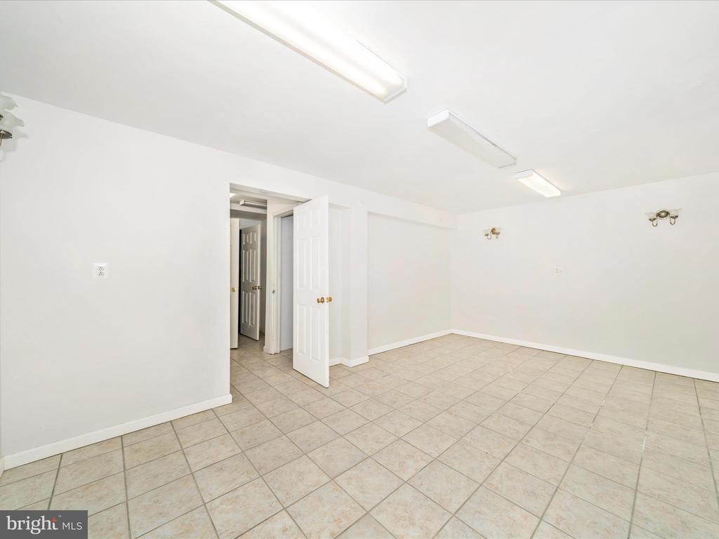 378 Possum Ct