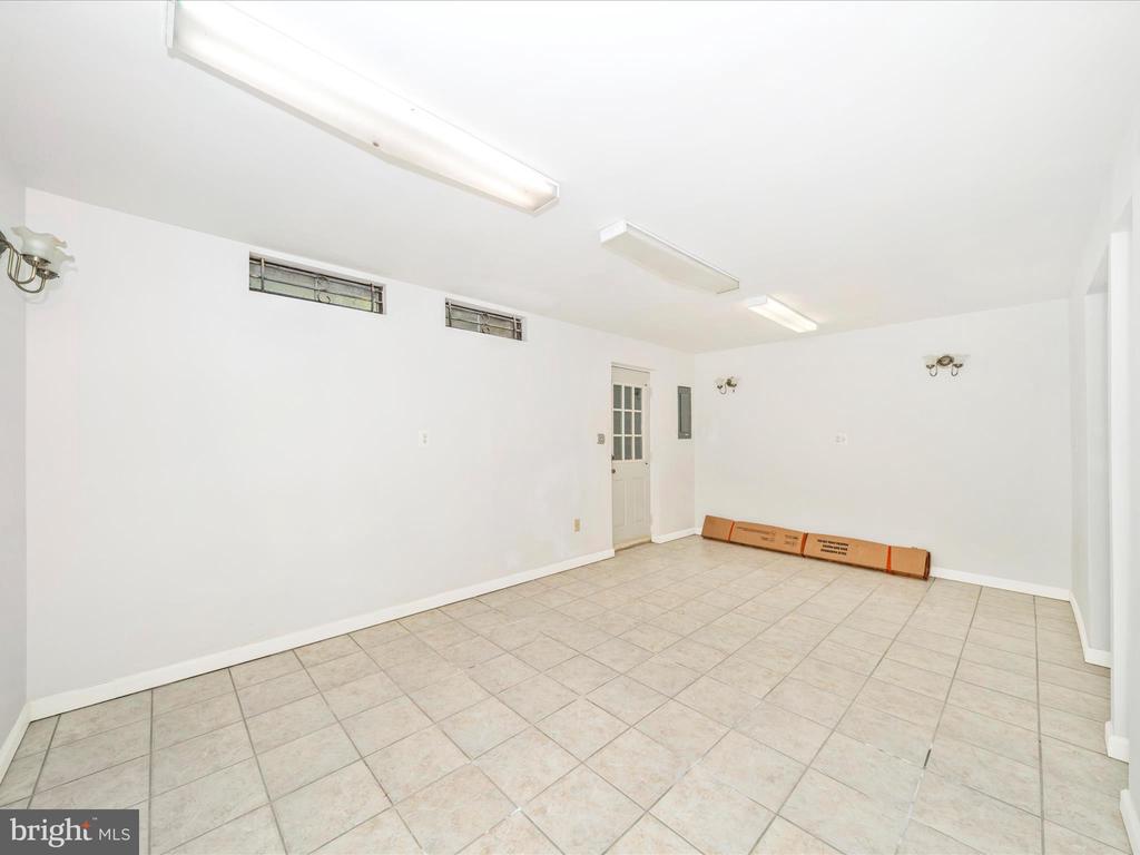 378 Possum Ct