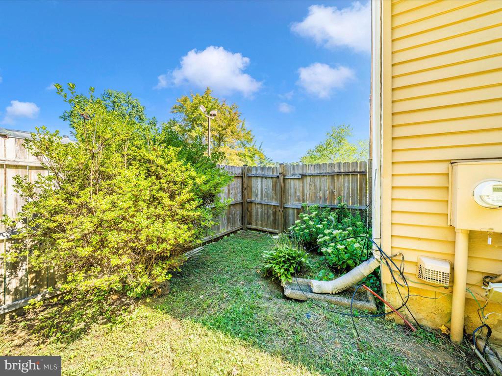 378 Possum Ct